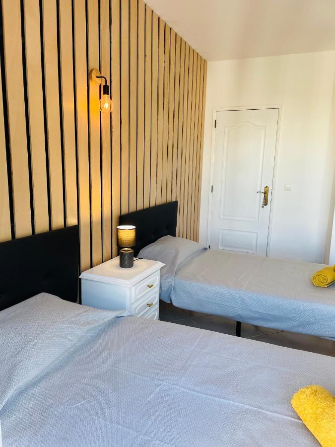 Travellers Guesthouse Lagos Esterno foto