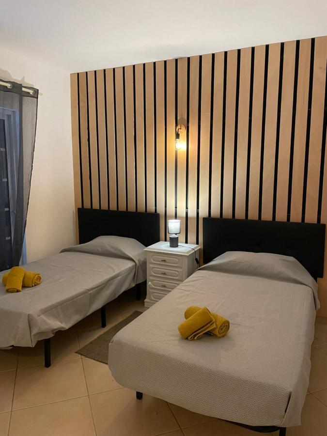 Travellers Guesthouse Lagos Esterno foto