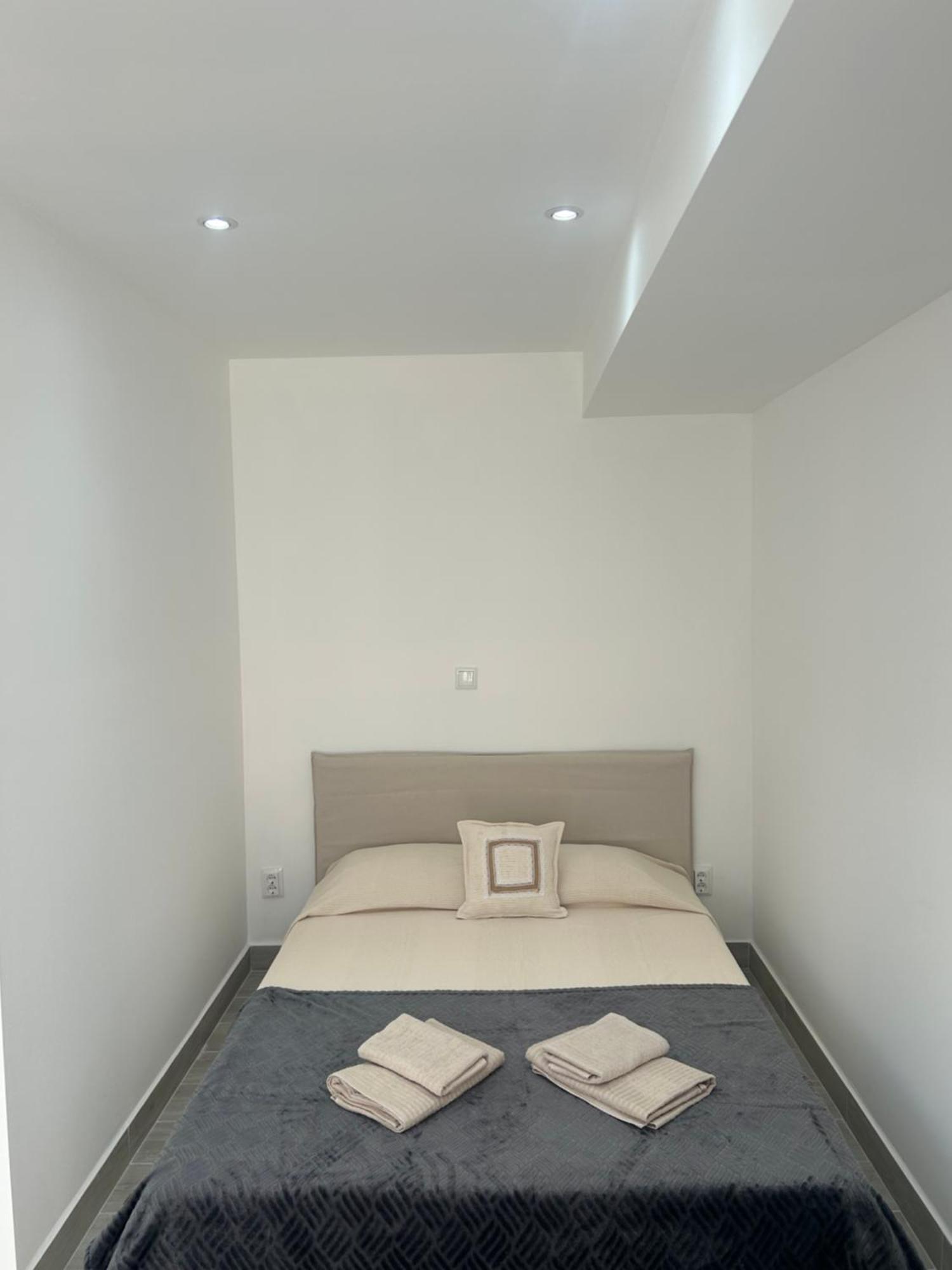 Travellers Guesthouse Lagos Esterno foto