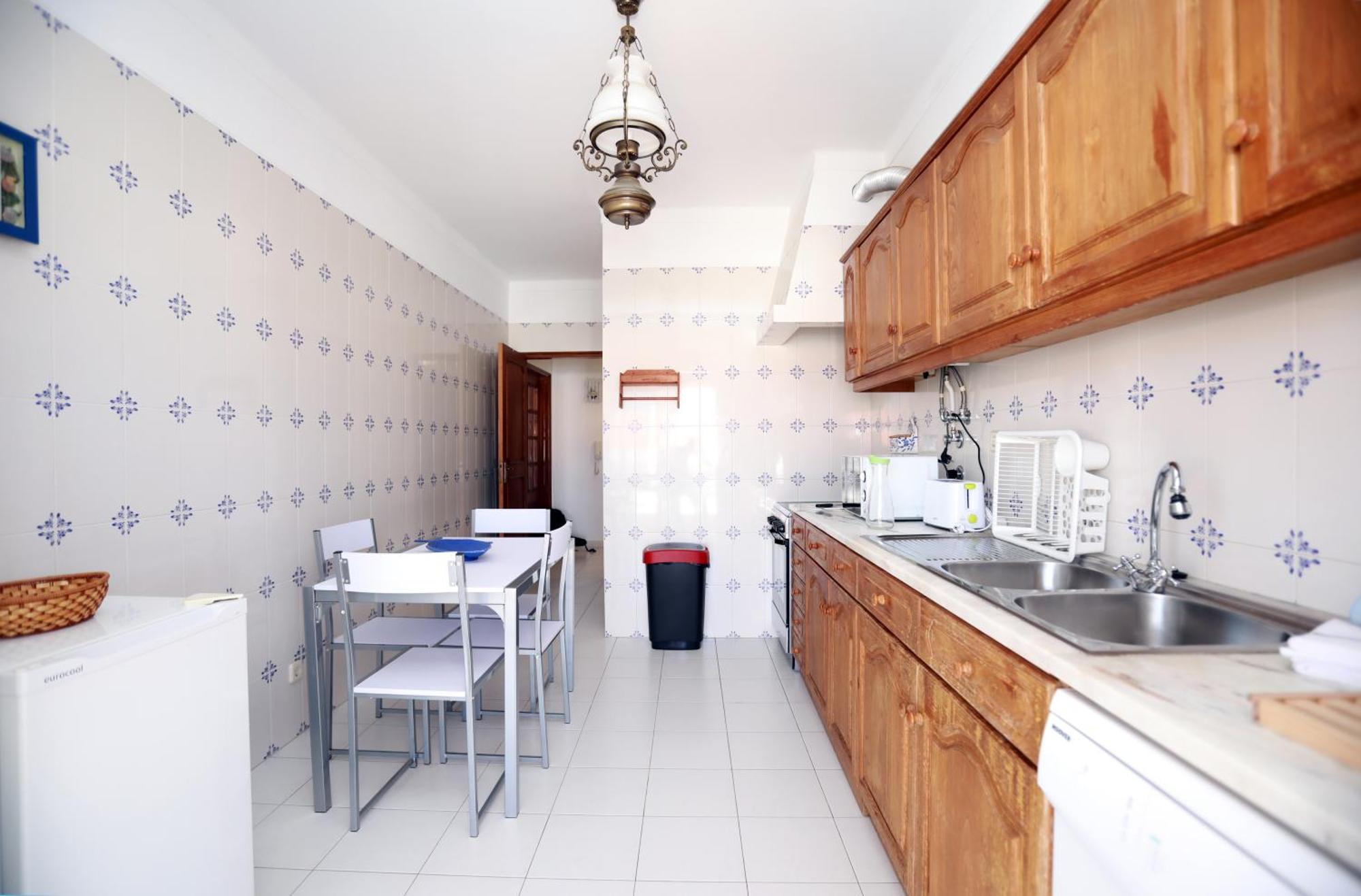 Travellers Guesthouse Lagos Esterno foto