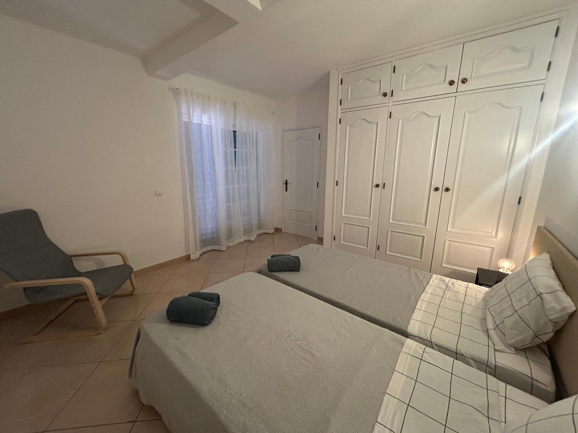 Travellers Guesthouse Lagos Esterno foto